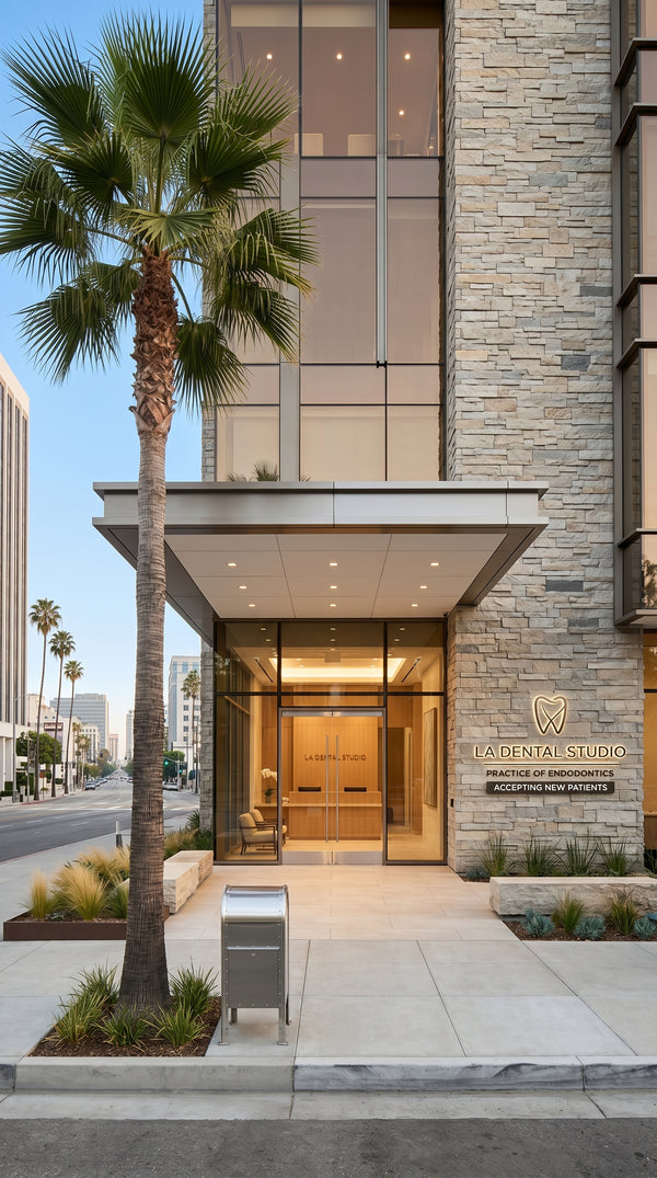 LA DENTAL STUDIO